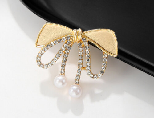 Elegant Bow Brooch with Rhinestones and Pearls – Wholesale Fashion Jewelry