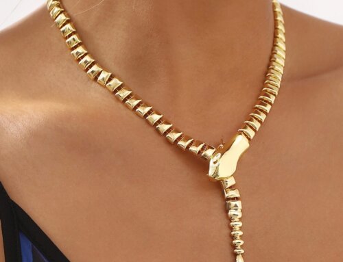 Gold Snake Chain Necklace – Statement Snake Head Jewelry for Women (Wholesale)