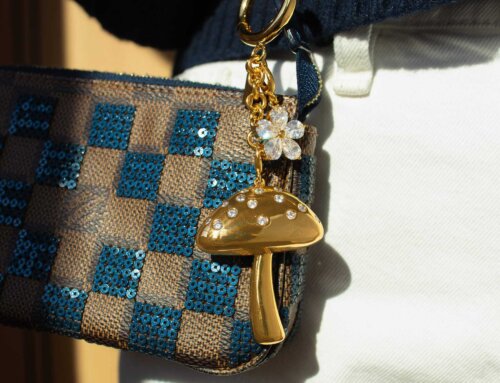 Wholesale Gold Mushroom Bag Charm with Crystal Flower – Stainless Steel Keychain Pendant